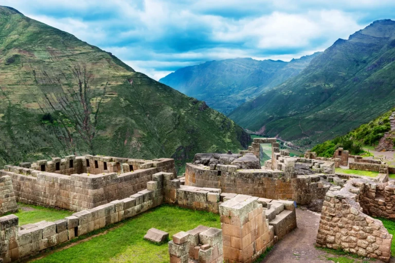 pisac sacred valley